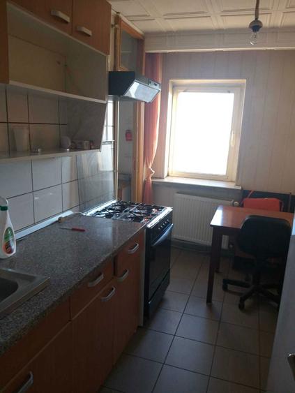 Apartament cu 2 camere decomandat în Popa Șapcă