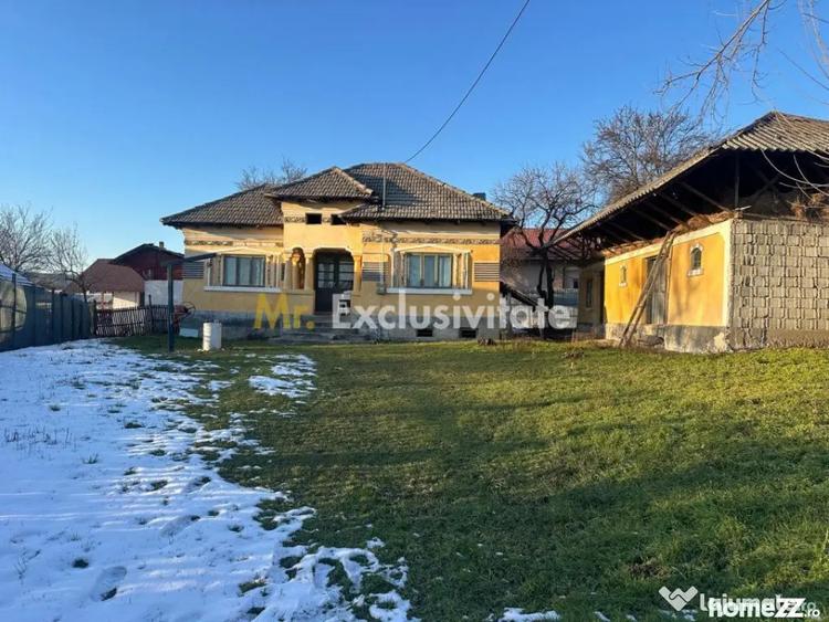 Casă cu 3 camere cu Teren 600 Mp în Priboieni