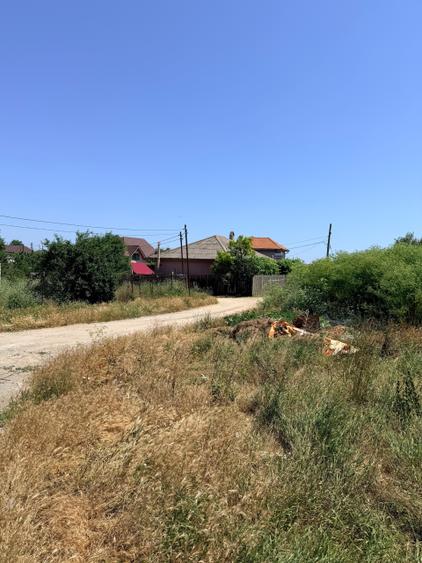 Teren Construcții intravilan de 400 mp, în Agigea