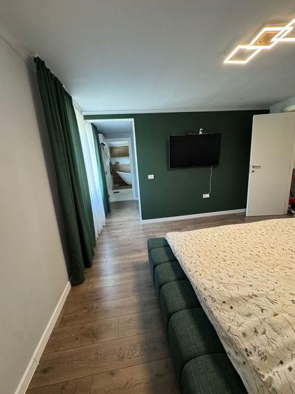 Casă cu 4 camere în Răzvad