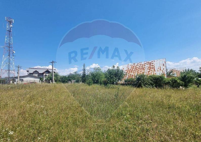 Teren de 11622 mp, în Vălenii de Munte