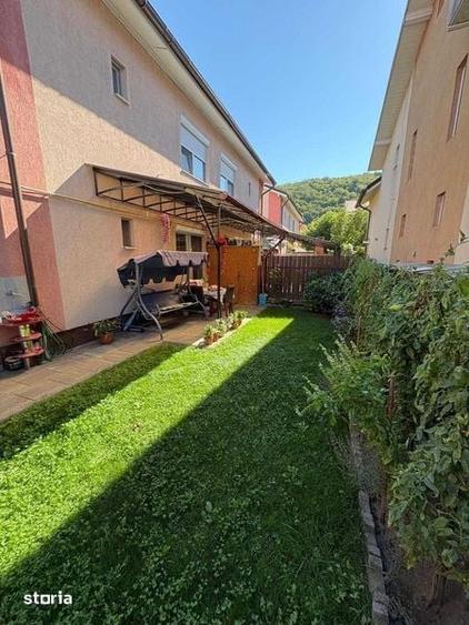 Casă cu 4 camere cu Teren 110 Mp în Florești