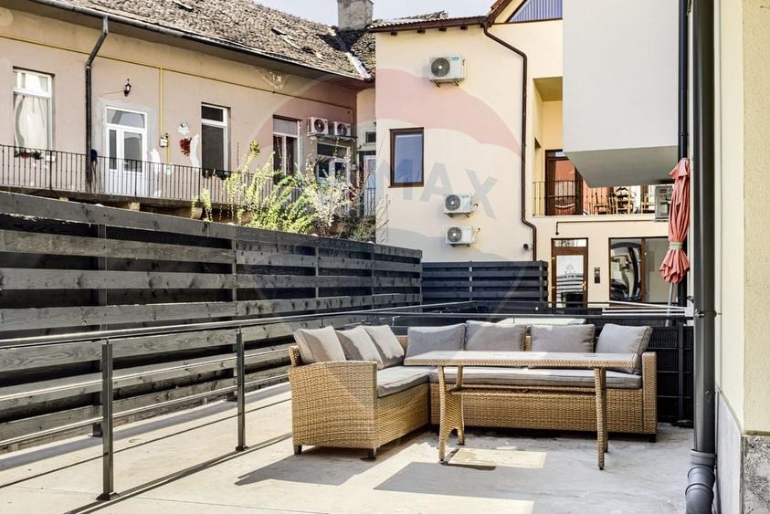 Apartament de lux cu 2 camere de închiriat - 18