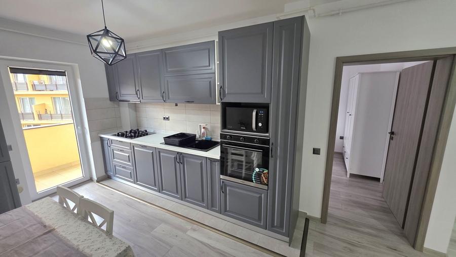 Apartament cu 2 camere decomandat în Florești