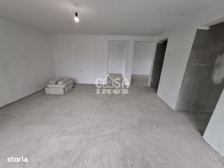 Casă cu 2 camere în Tătărani