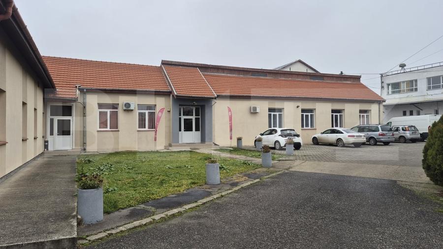 Spațiu industrial, de 4,000 mp, în Cloșca