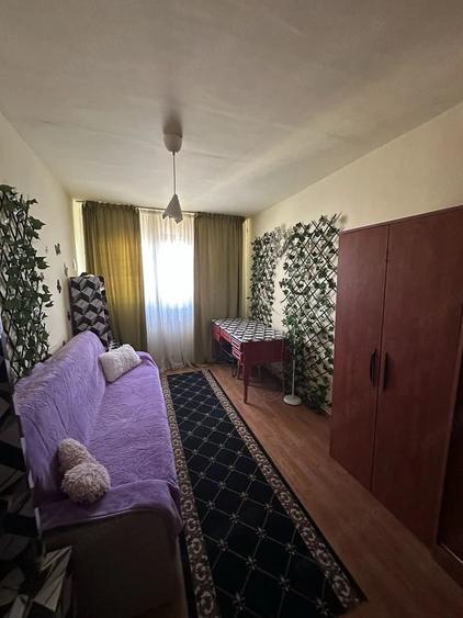 Inchiriez apartament 2 camere Bra?ov, cartier Tractorul | Loc de parcare inclus | 2 Balcoane - 7