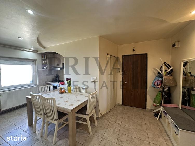 Apartament cu 4 camere, mobilat în Mehala