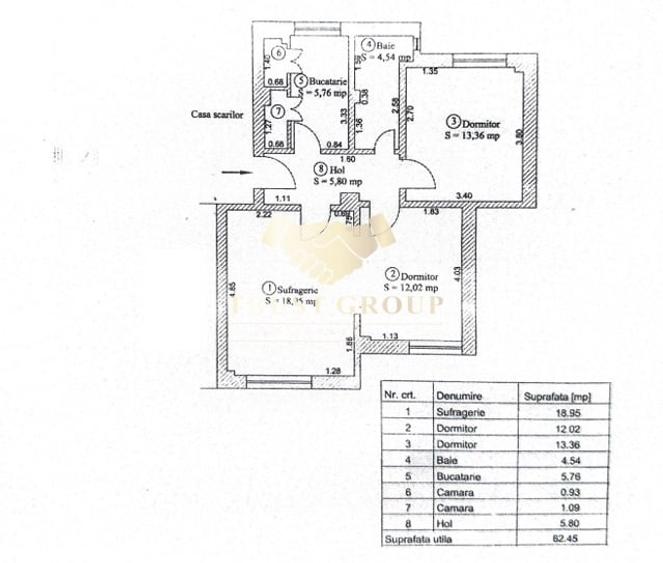 Apartament cu 3 camere semidecomandat în P-ța Victoriei