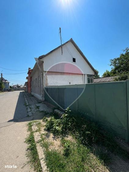 Casă cu 2 camere în Central
