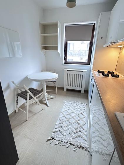 Apartament cu 2 camere decomandat în Fundeni