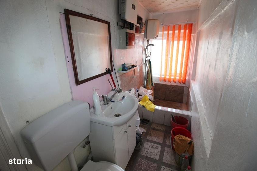 Casă cu 3 camere în Măceu