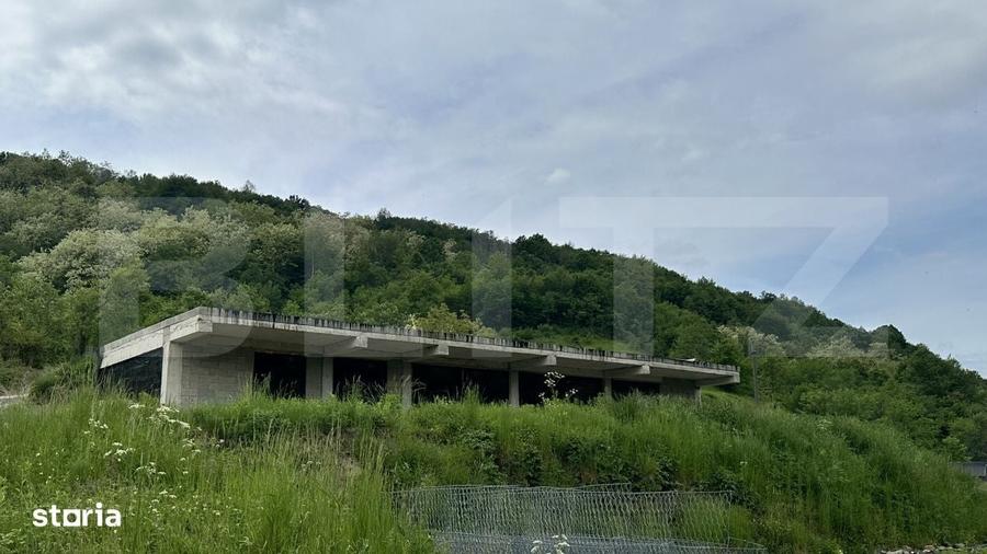 Casă cu 4 camere în Dumbrăvița