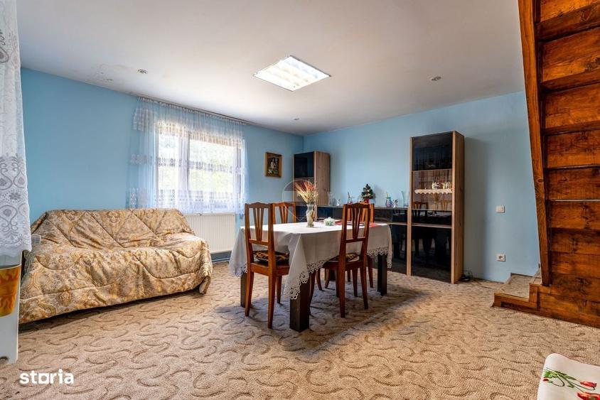 Casă cu 4 camere în Micești
