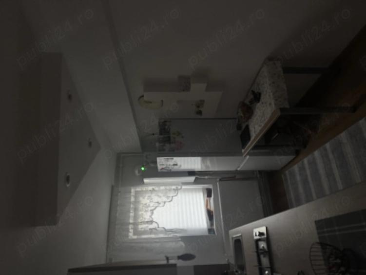 Apartament cu 2 camere decomandat în Exterior Vest
