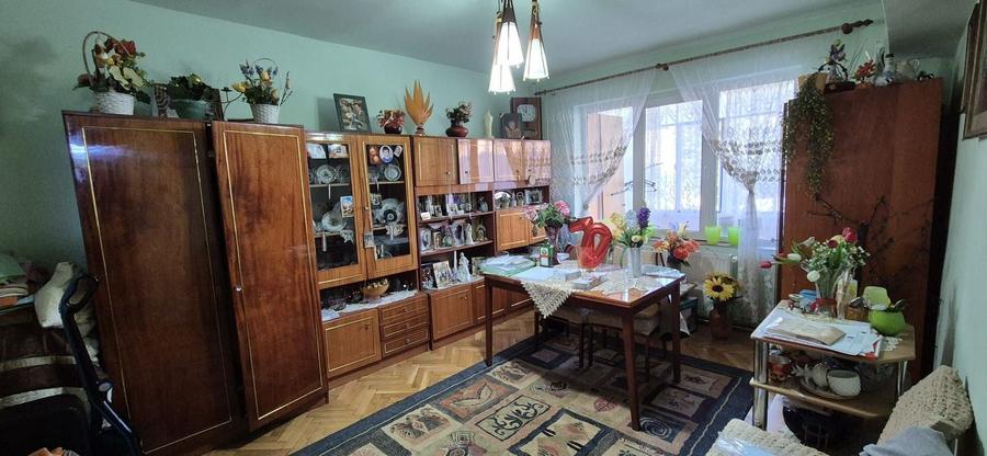 Apartament cu 2 camere decomandat în Depozite