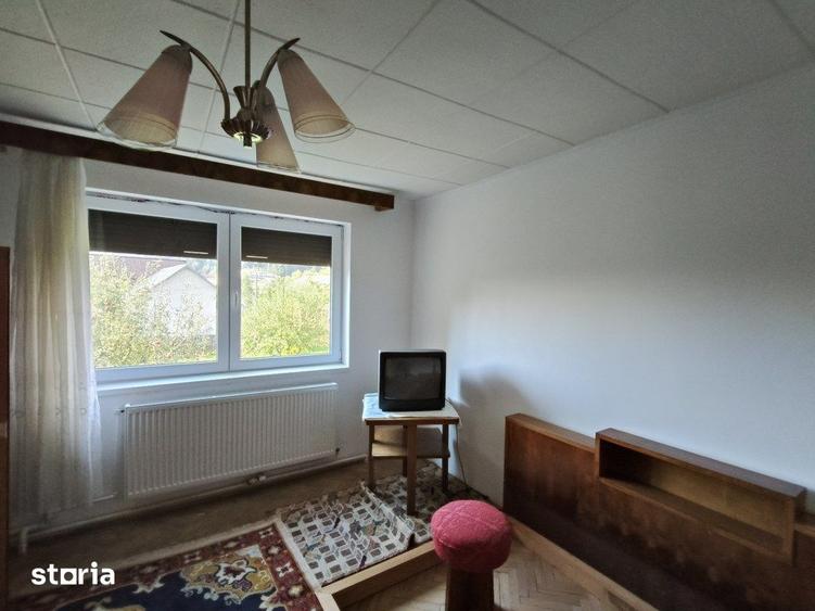 Casă cu 3 camere cu Teren 213 Mp în Central