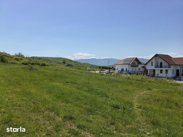 Teren de 402 mp, în Șelimbăr