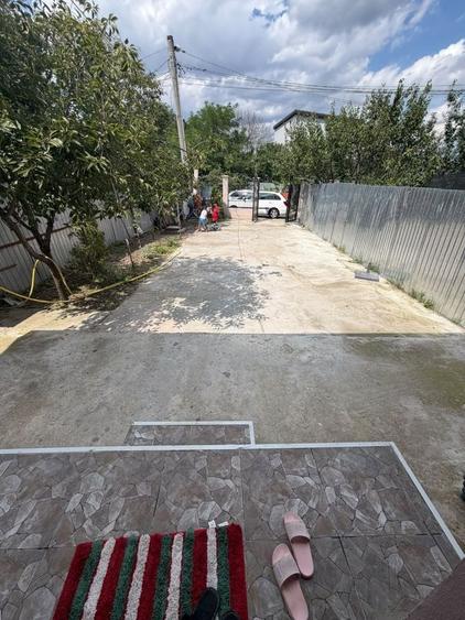 Casă cu 3 camere cu Teren 350 Mp în Giurgiului