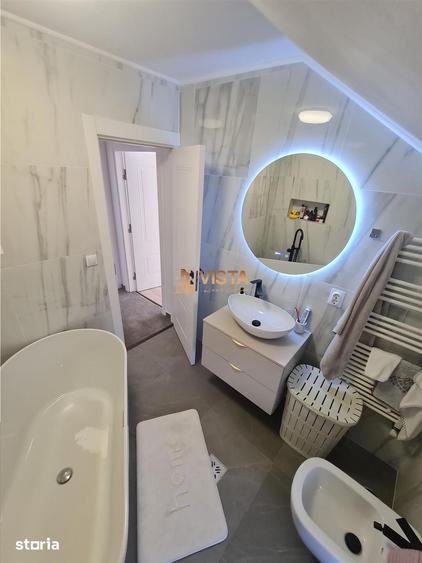 Casă cu 4 camere cu Teren 300 Mp în Hărman