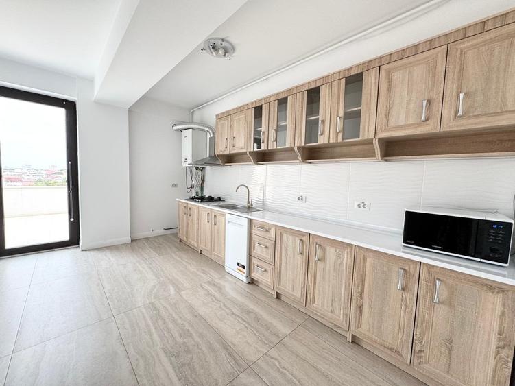 Apartament cu 4 camere în Dorobanți