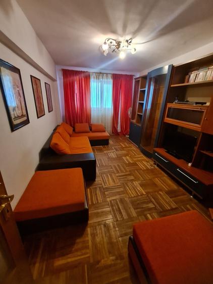 Vind 2camere decomandate etaj 1 - 6