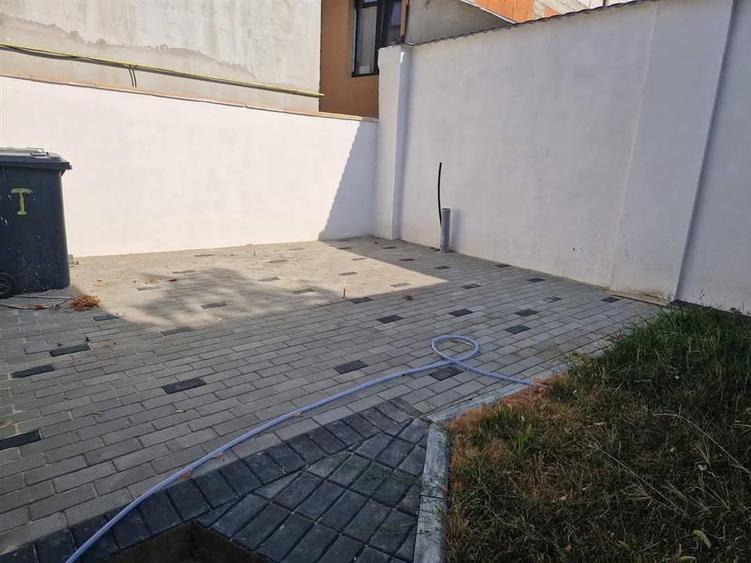 Inchiriere Casa RENOVATA INTEGRAL  Centru, CARAMIDA - 4