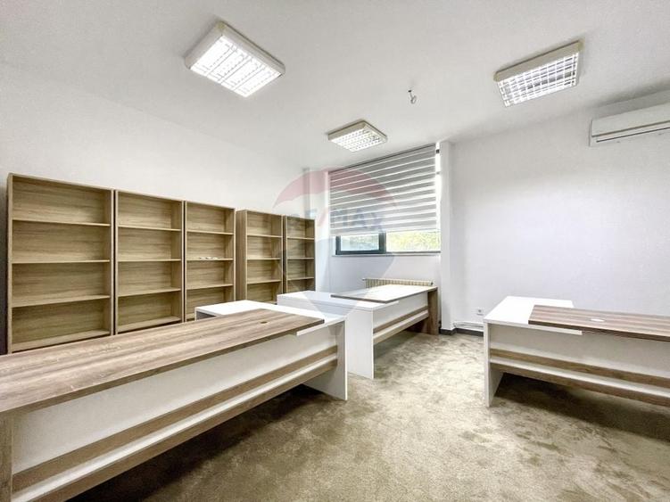 Spațiu comercial, de 252 mp, în Central