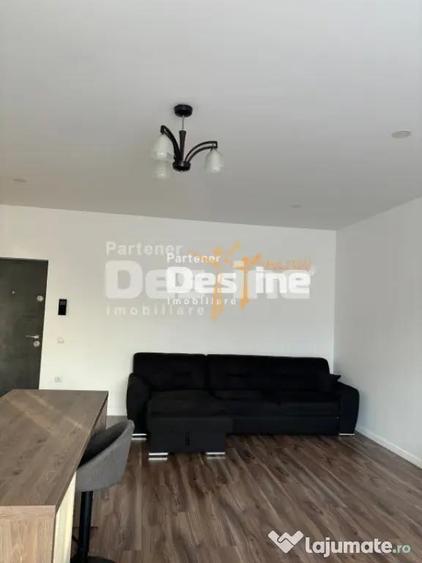 Apartament cu 2 camere decomandat, mobilat în Central