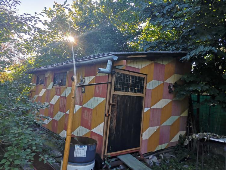 Casă cu 4 camere în Central