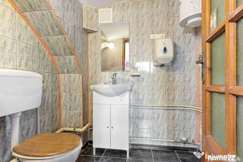Spațiu comercial, de 56 mp, în Central