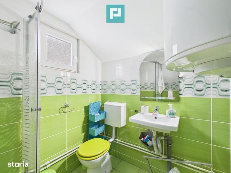 Casă cu 4 camere în Radna