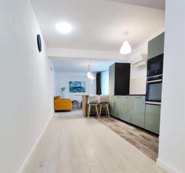 Apartament cu 2 camere semidecomandat în Unirii