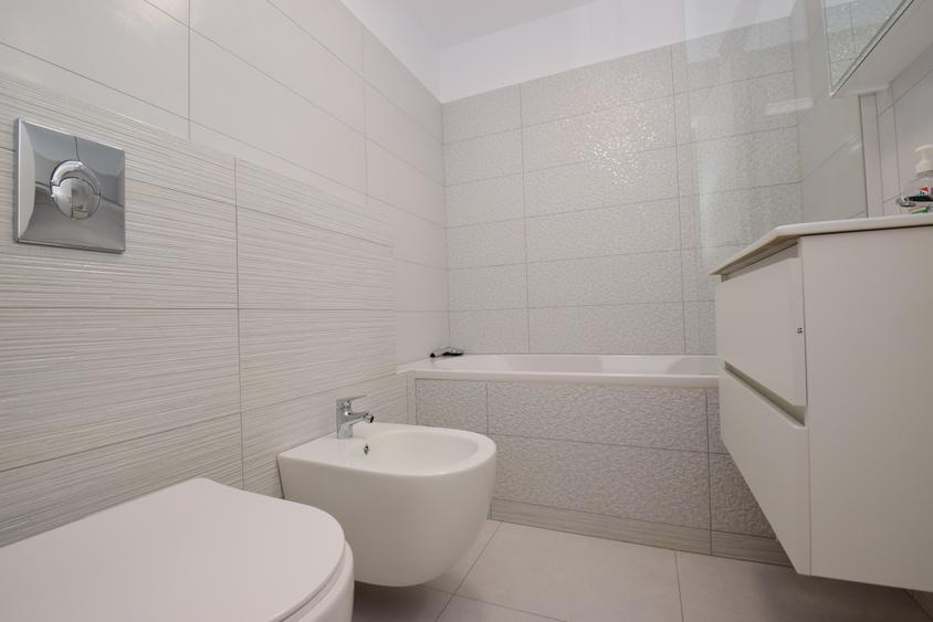 3 camere, renovat, centrală, 2/4, Rahova - Strada Oltina - 13
