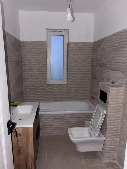 Apartament cu 2 camere semidecomandat în Chișoda