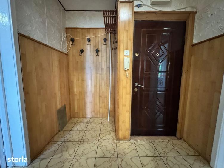 Bacau, apartament cu 3 camere, aproape de centru - 8