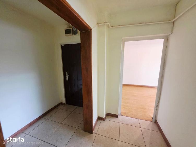 Apartament cu 2 camere decomandat în Malu Roșu