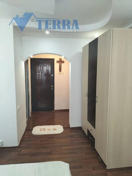 Garsonieră decomandată în Central