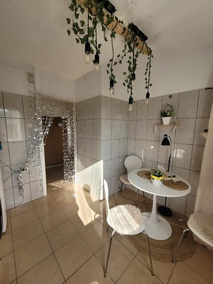 Apartament cu 2 camere semidecomandat, mobilat în Astra