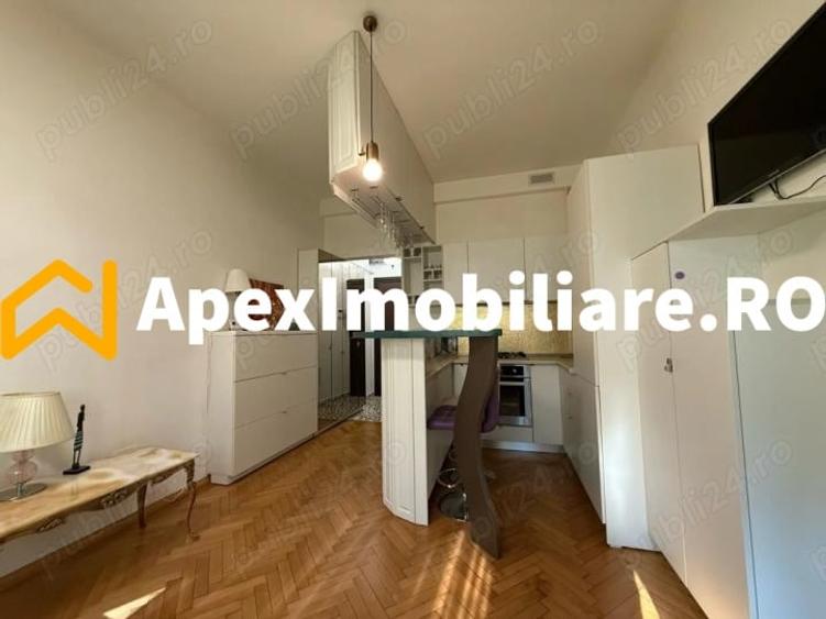 Garsonieră decomandată, mobilată în Universitate
