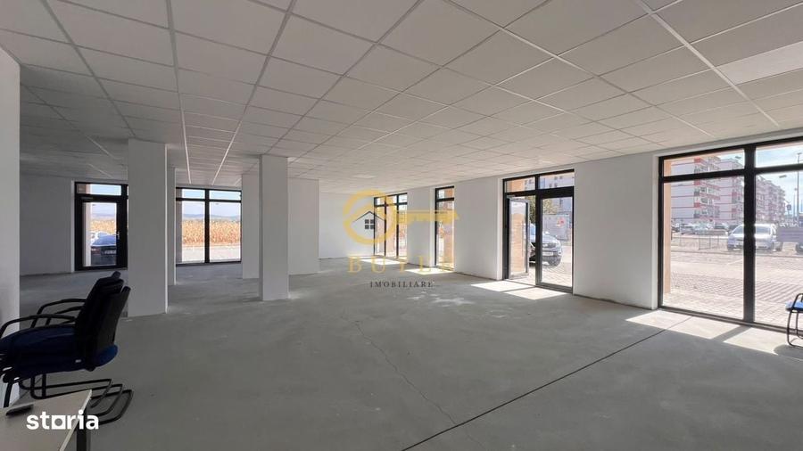 Spațiu comercial, de 176 mp, în Vest