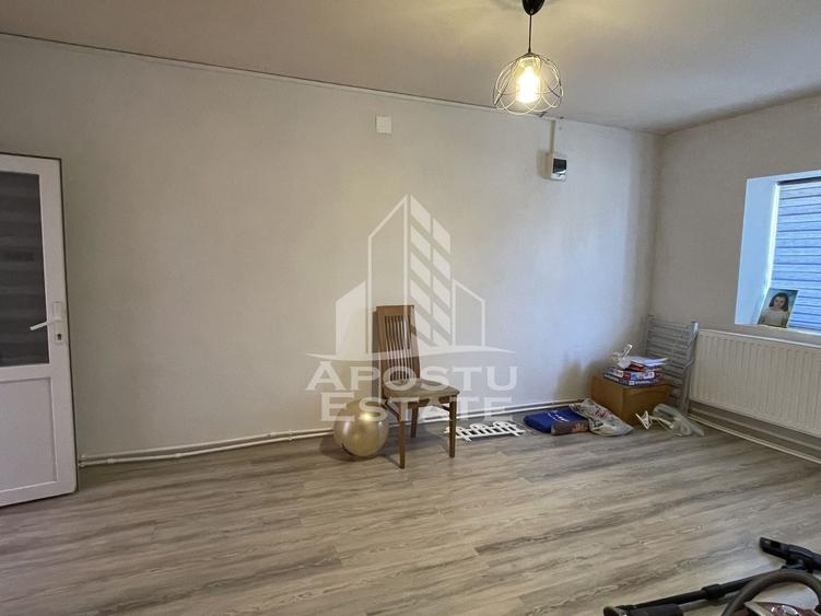 Casă individuală cu 6 camere cu Canalizare în Liebling