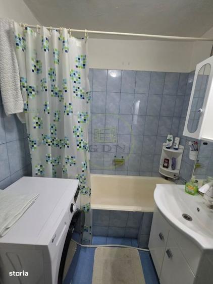 Apartament cu 4 camere decomandat în Hipodrom 3