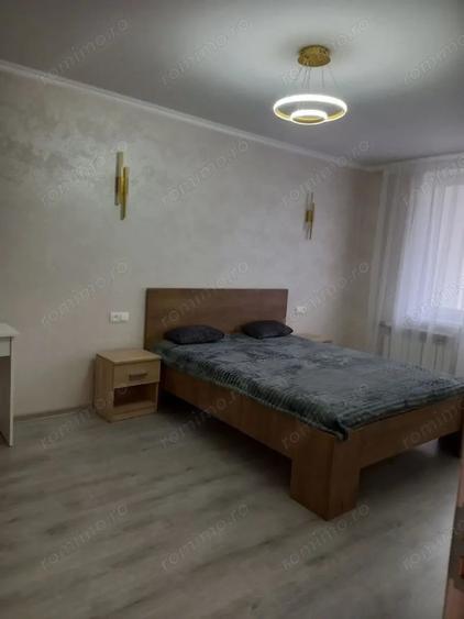 Apartament cu 2 camere decomandat în Aradului