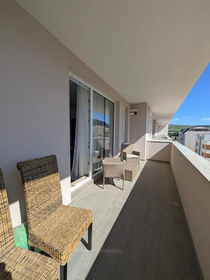 Apartament cu 2 camere semidecomandat în Florești