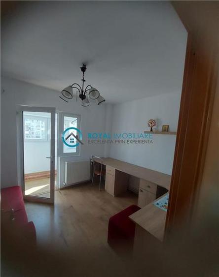 Royal Imobiliare- Vanzare apartament 3 camere, zona Ghe Doja - 6