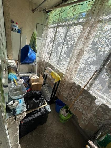 Apartament cu 3 camere decomandat, mobilat în Bălcescu
