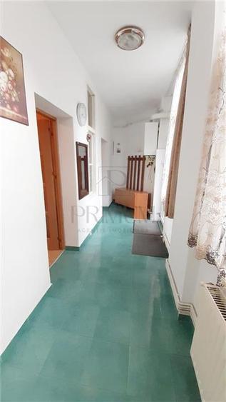 Garsonieră decomandată în Iosefin