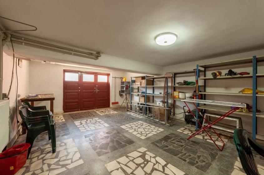 Casa Centrala Pitesti - Exercitiu, Strada Traian - 3