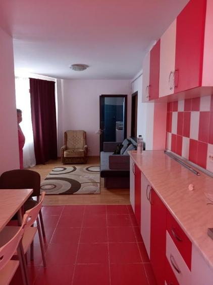Apartament cu 2 camere decomandat în Berceni
